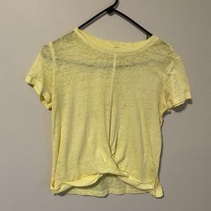 Short sleeve twist front top